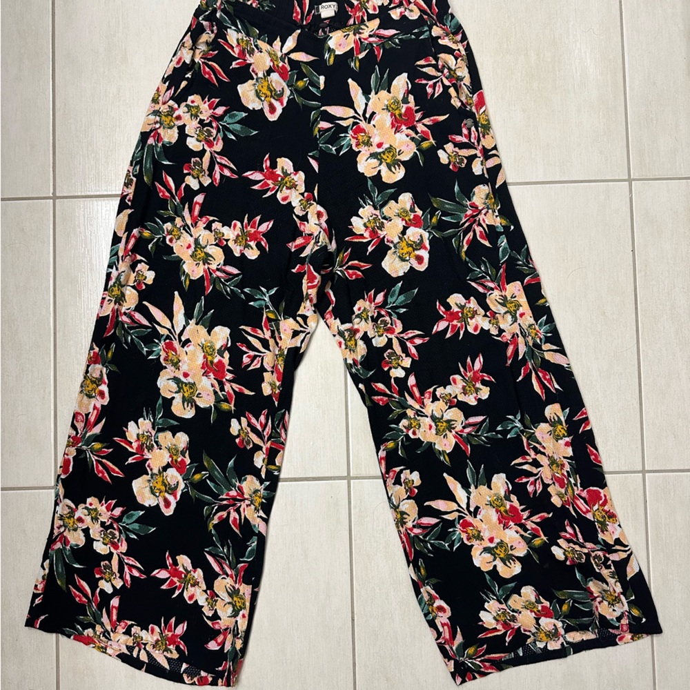 Lose + Flowy Pants